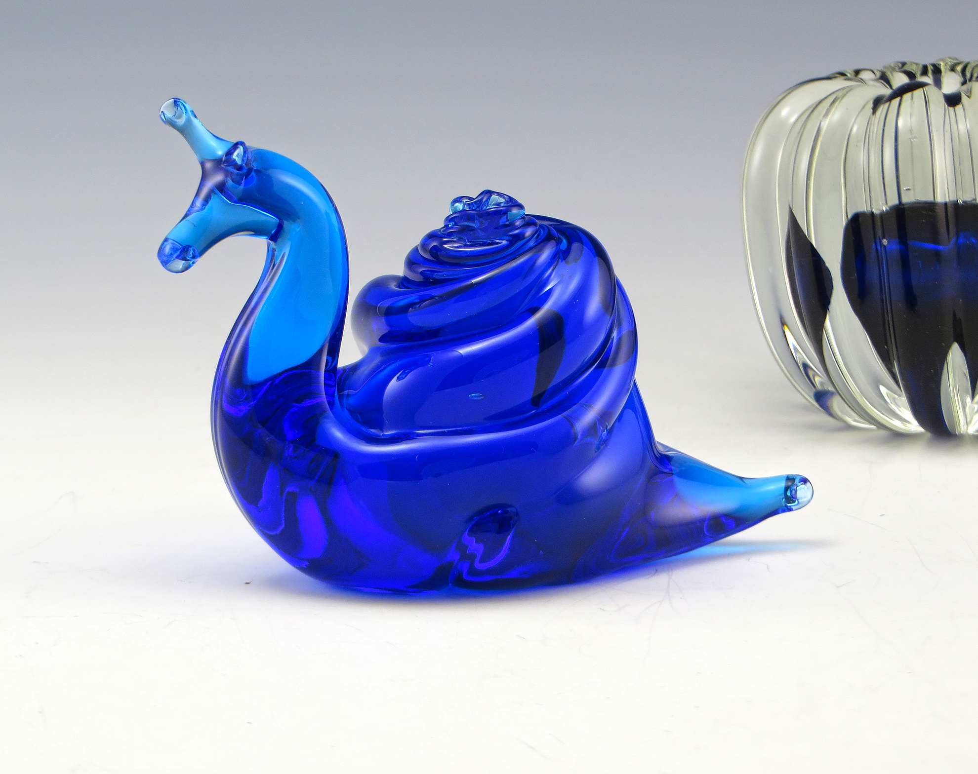 Pilgrim Art Glass Snail Figurine Vintage Handcrafted - Image 2