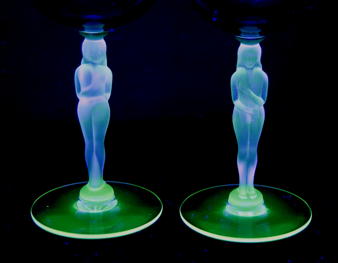 Bashful Nude Stem Glass Cocktail Set of Two - Image 3
