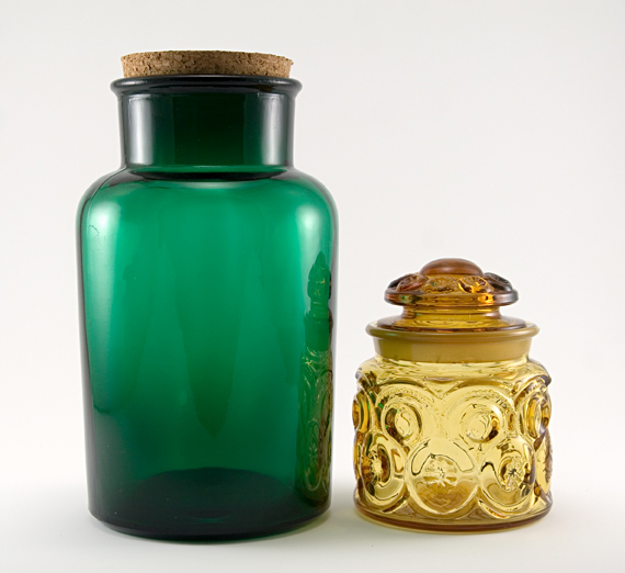 Big Vintage Glass Canister Jar in Emerald Green - Image 2