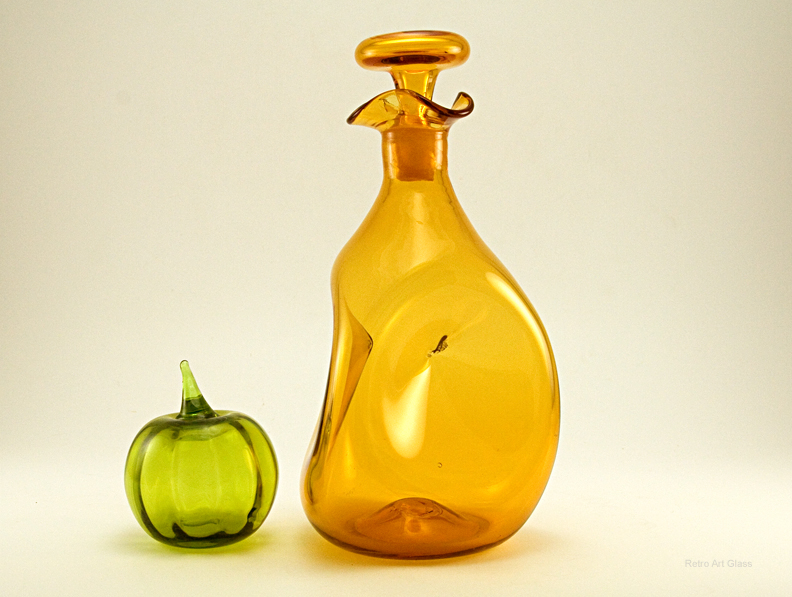 Mid-Century Modern Bar Glass Pinch Decanter in Honey Amber