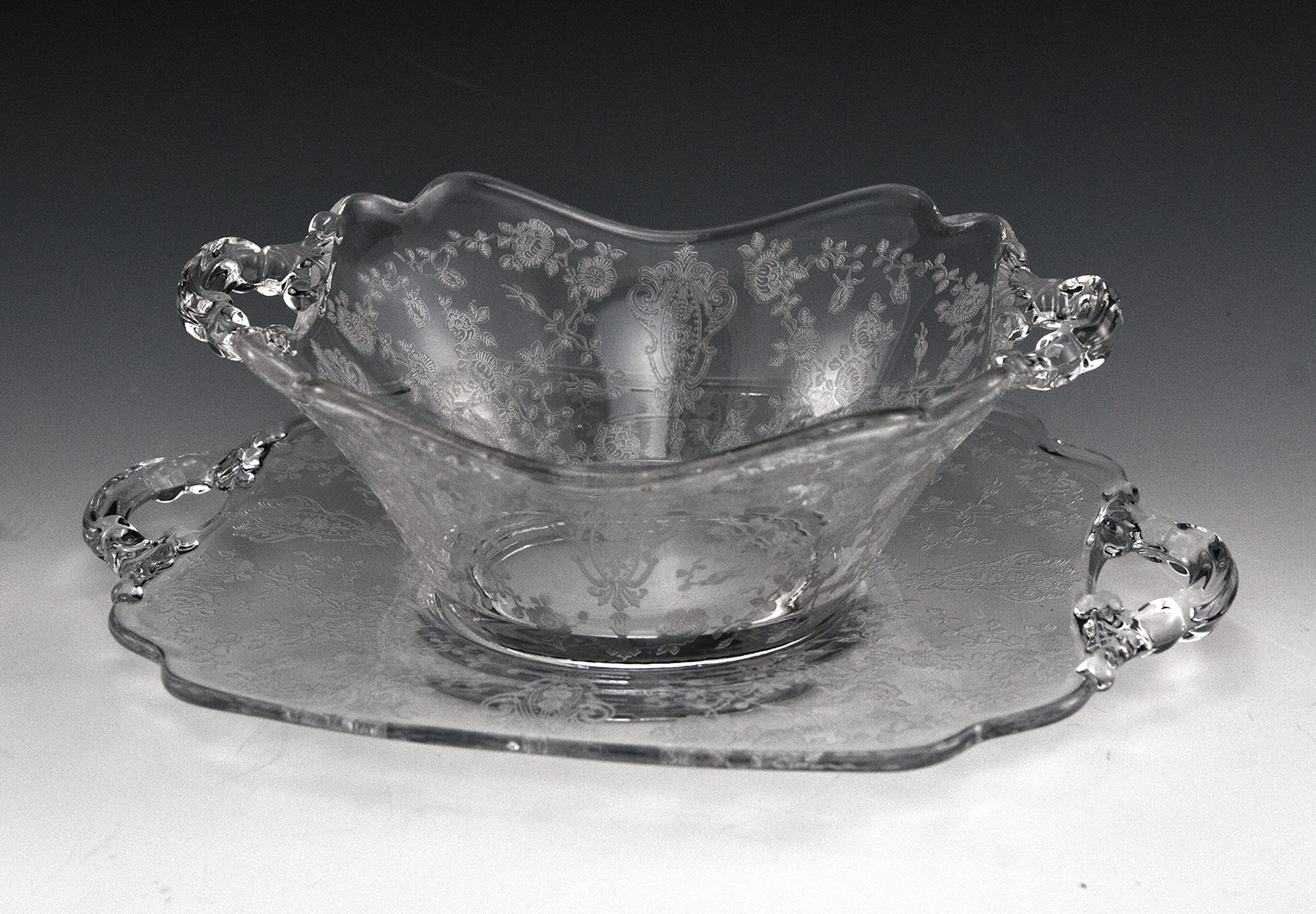 Cambridge Rose Point Glass Table Service Set - Image 4