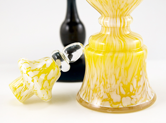 Cased and Mottled Hand Blown Czech Glass Gurgle Bottle - Image 2