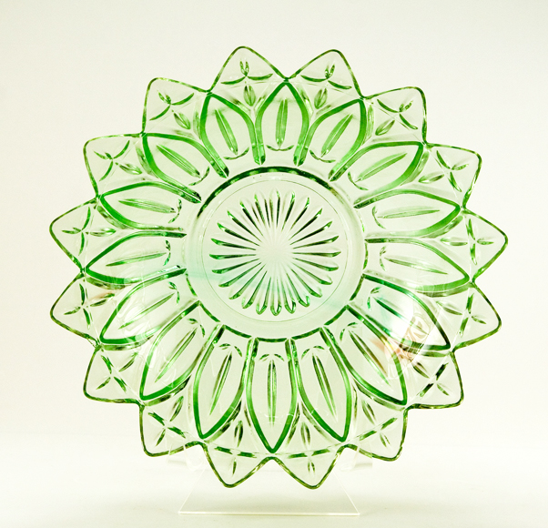 Federal Petal Serving Bowl Set in Spring Colors - Image 2