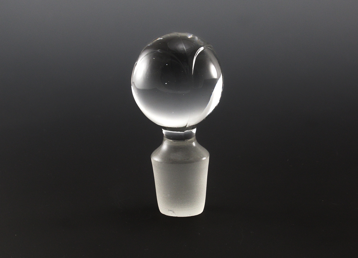 Cambridge Glass Stopper Ball with Square Impression