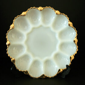 Golden Shell Egg Plate Solid Gold Trim