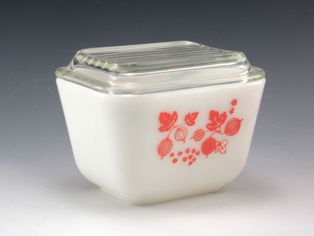 Pink Gooseberry Refrigerator Dish Covered Small - Image 2