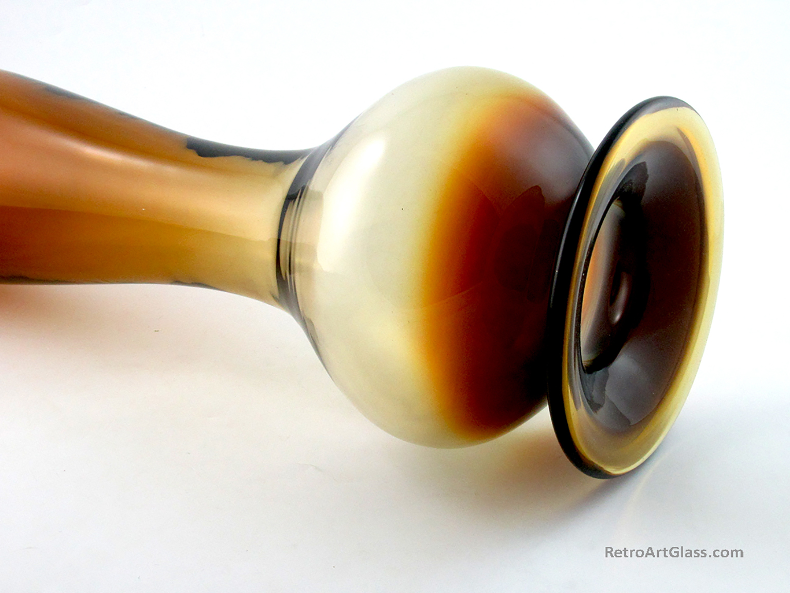 Greenwich Flint-Craft Art Glass Burnt Honey Floor Vase - Image 3