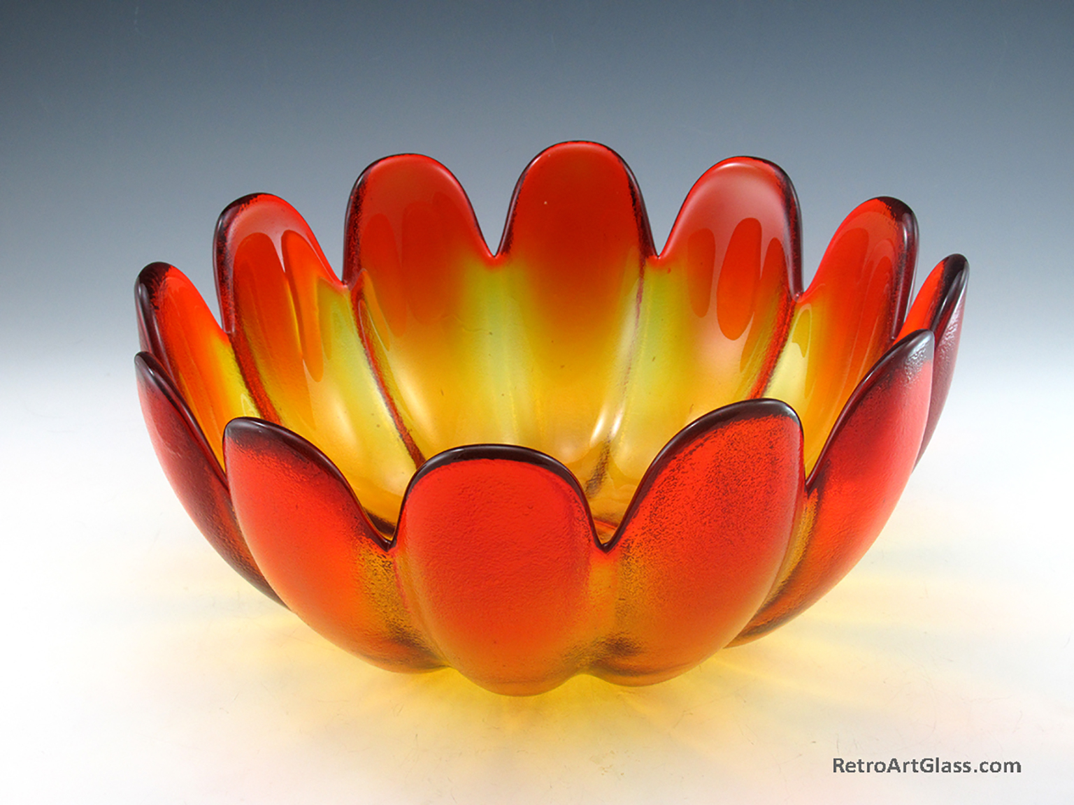 Large Heavy Amberina Glass Lotus Petal Bowl Mid-Century USA - Image 5