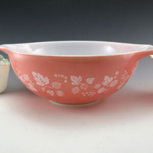 Pyrex Gooseberry Mixing Bowl Large Great Condition