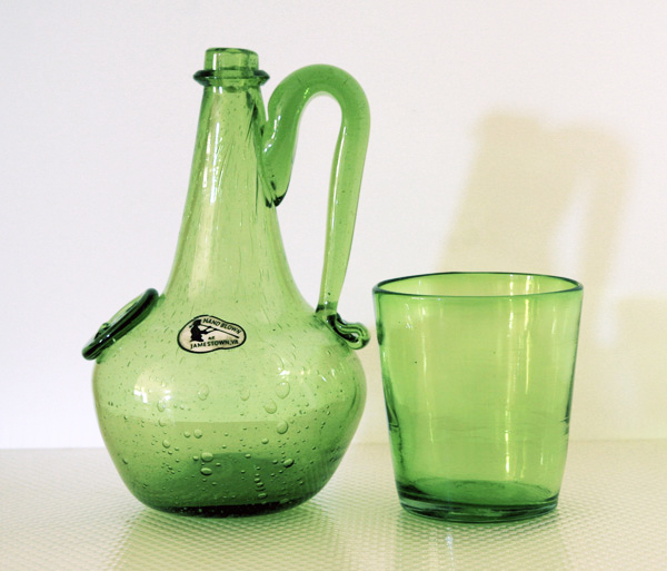 Jamestown Glass Full Size Table Jug with Original Sticker - Image 2