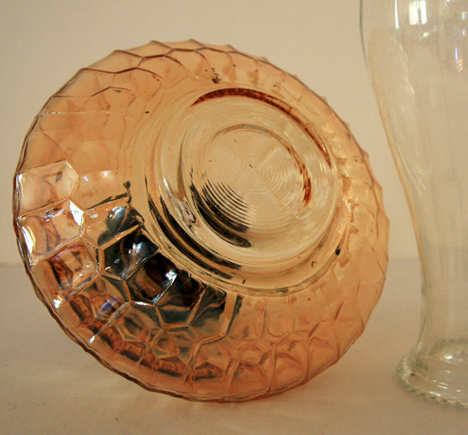 Large Peach Luster Hurricane Oil Lamp - Image 2