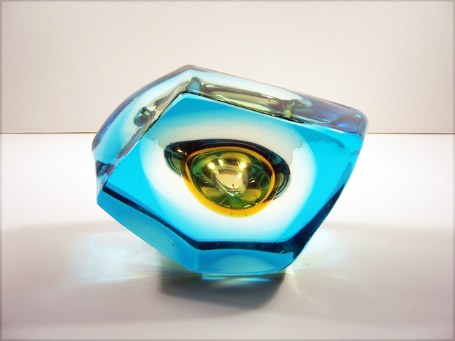 Large Vintage Murano Sommerso Glass Paperweight Vase - Image 3