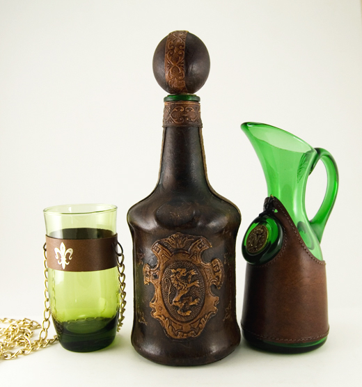 Retro Italian Leather and Blown Glass Jug - Image 4