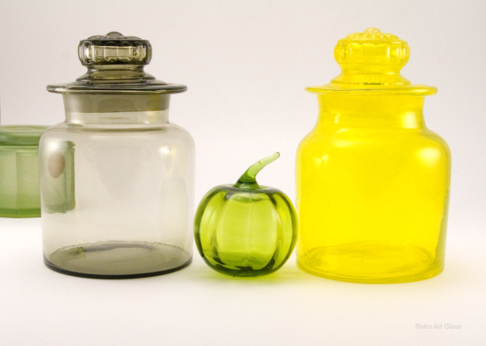 Retro Glass Canister in Smoke - Hippie Era - Image 4