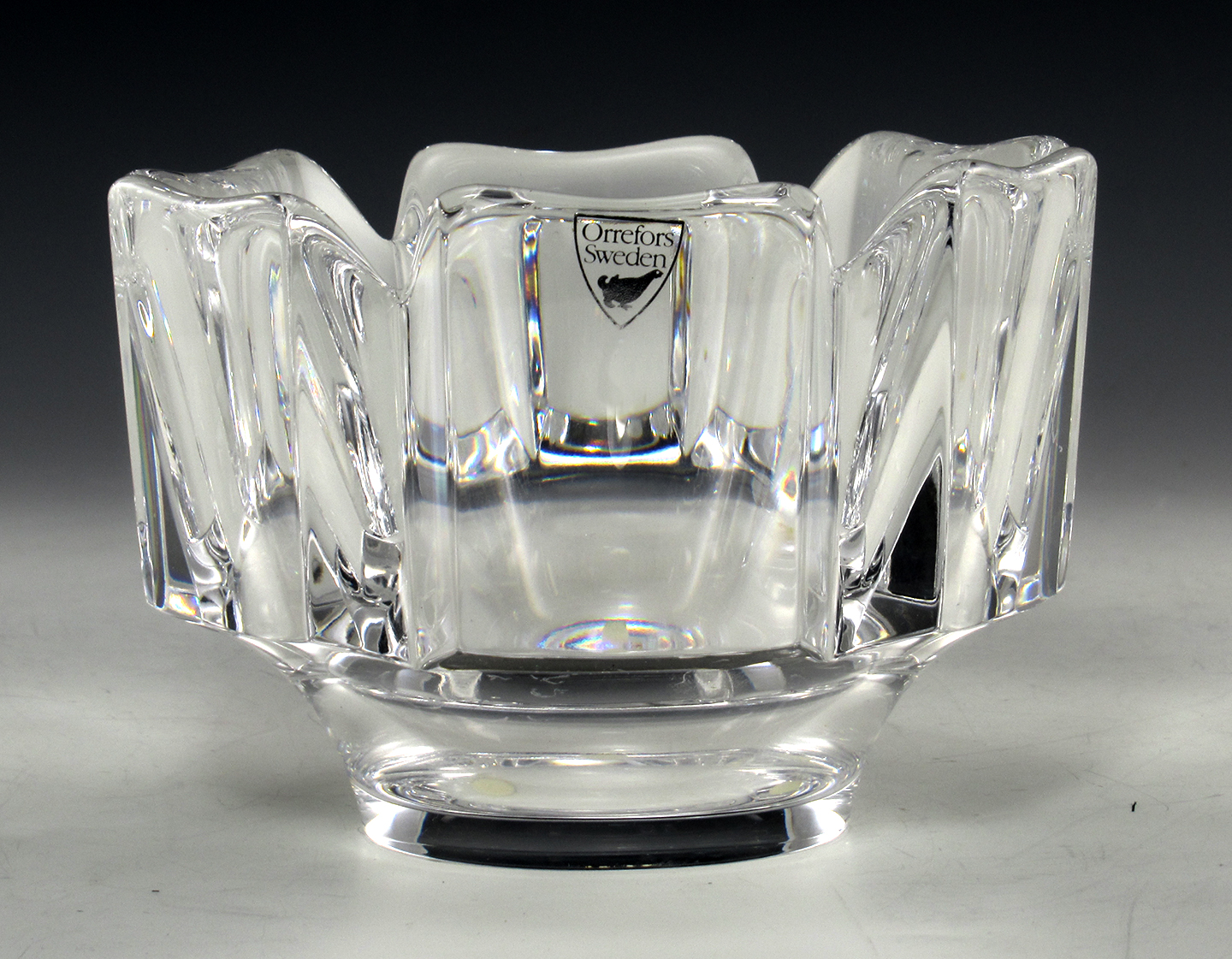 Orrefors Crystal Corona Occasional Bowl with Engraved Signature - Image 4