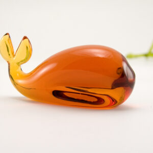 Pilgrim Art Glass Figurine Amber Whale