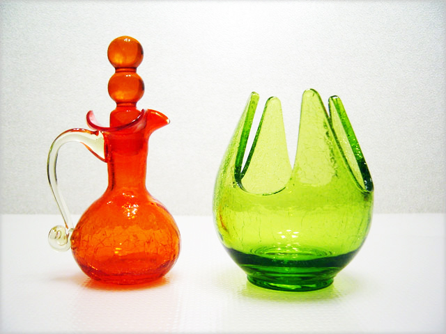 Rainbow Crackle Glass Tangerine Ball Stopper Cruet - Image 2