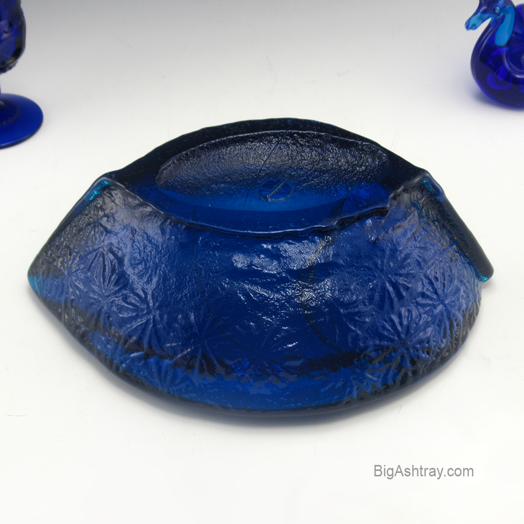 Rare Blenko Art Glass Boat Bowl with Rayed Pattern Myers 1967 - Image 2