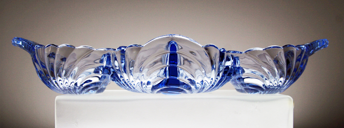 Retro Modern Elegant Caprice Moonlight Dining Service Set - Image 3