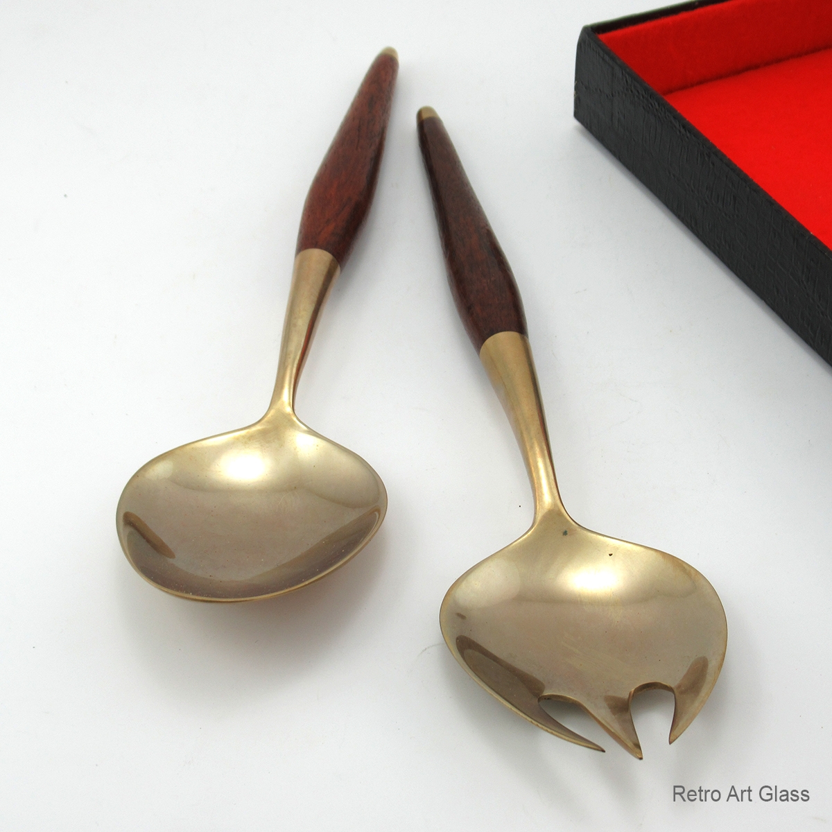 Mid-Century Modern Serving Utensils Made in Hong Kong - Image 3