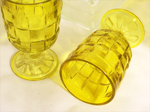 Ashley Goblet by Viking Art Glass - Image 2