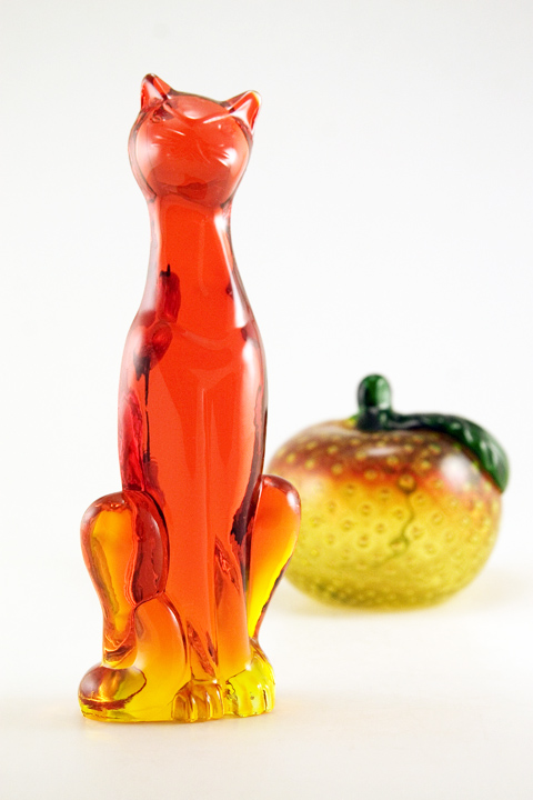 Persimmon Feline by Viking Art Glass - Image 2