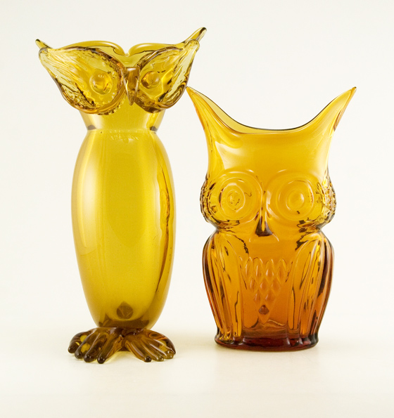 Vintage Owl Vase by Viking Art Glass - Image 3