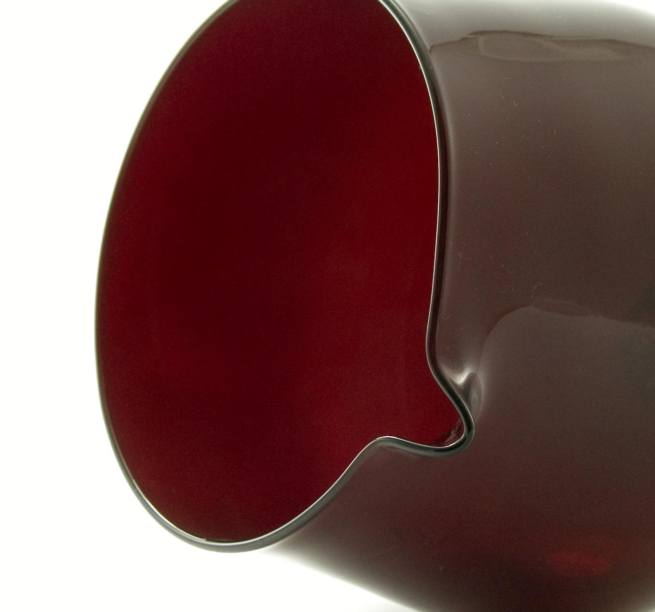 Mid-Century Modern Glass Cocktail Set in Blood Red - Image 2