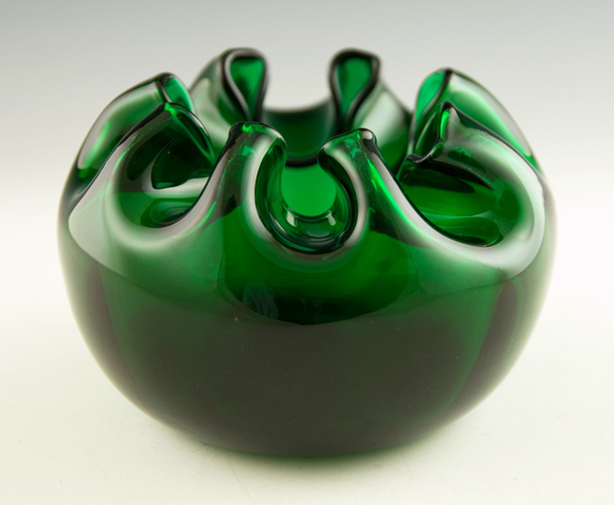 Emerald Blown Glass Flower Bowl by Blenko Art Glass