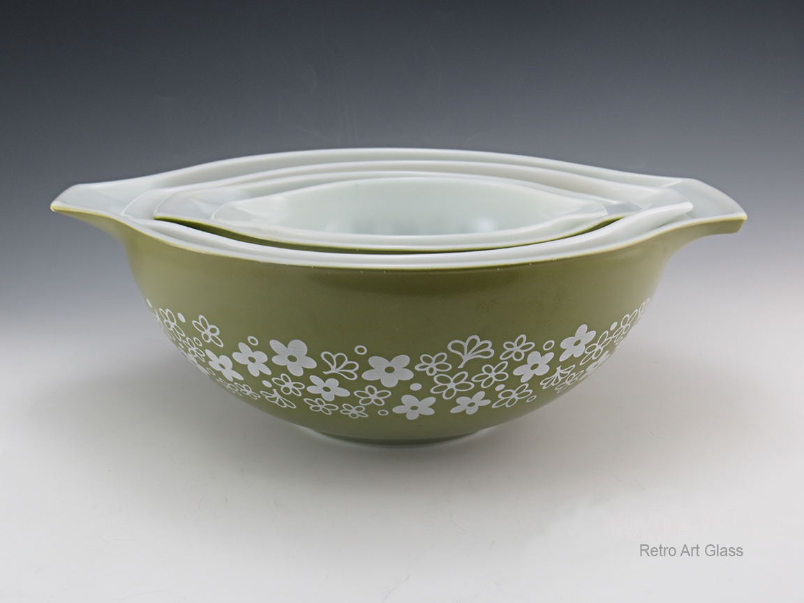 Vintage Pyrex Mixing Bowl Set Spring Blossom Crazy Daisy 441, 442, 443, 444 - Image 3