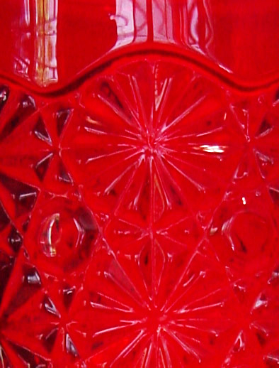 Daisy and Button Pattern Ruby Glass Wine Goblet - Image 2