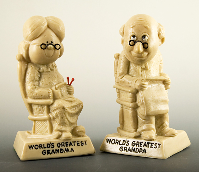 World's Greatest Grandpa Figurine - Image 2