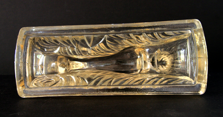 Charging Warhorse Depression Glass Bookend Set - Image 5