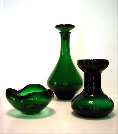 Vintage Green Glass Rose Bowl - Image 4