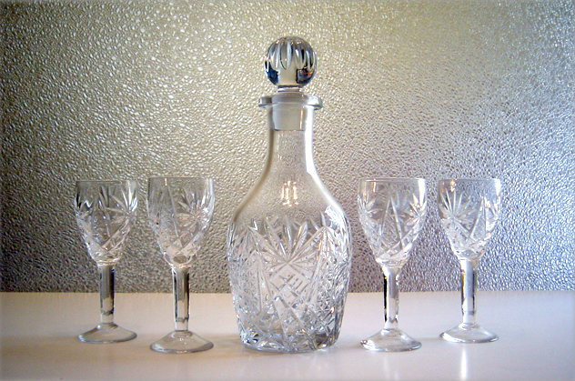 Depression Crystal Decanter with Wine Glasses Set