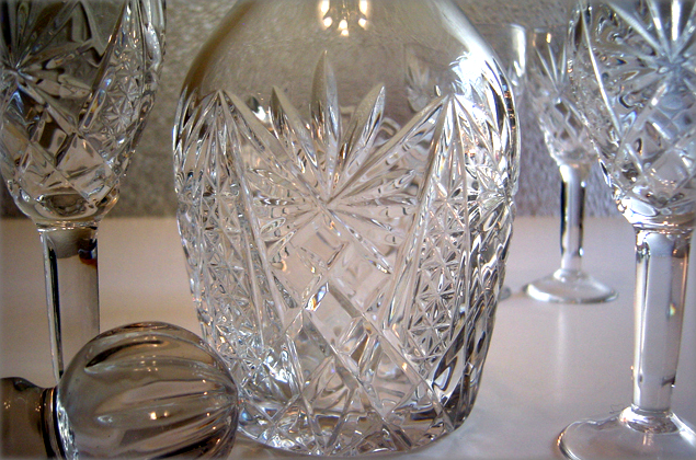 Depression Crystal Decanter with Wine Glasses Set - Image 2