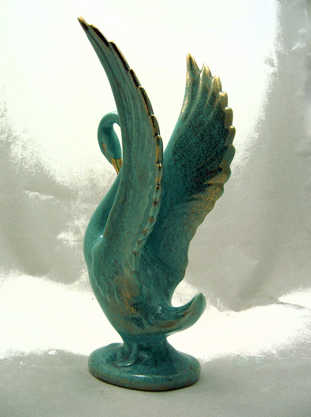 Pottery Swan Figurine from the 1950's - Image 3
